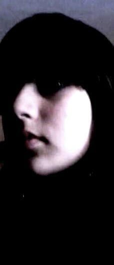 e mareeeee rau descrierea la music :zzz:  :rotfl:  .:>copil idiot :))