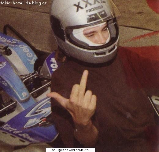 :finger: tokio hotel
